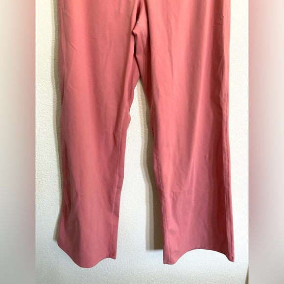 Halara Crossover High Waisted Back Pocket Wide Leg Yoga pants leggings - Picture 4 of 11